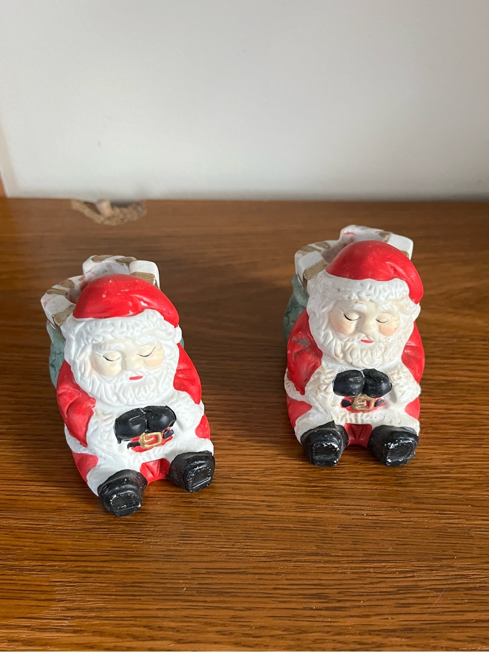 Classic Red Santa Figurine Pair - Holiday Home Décor